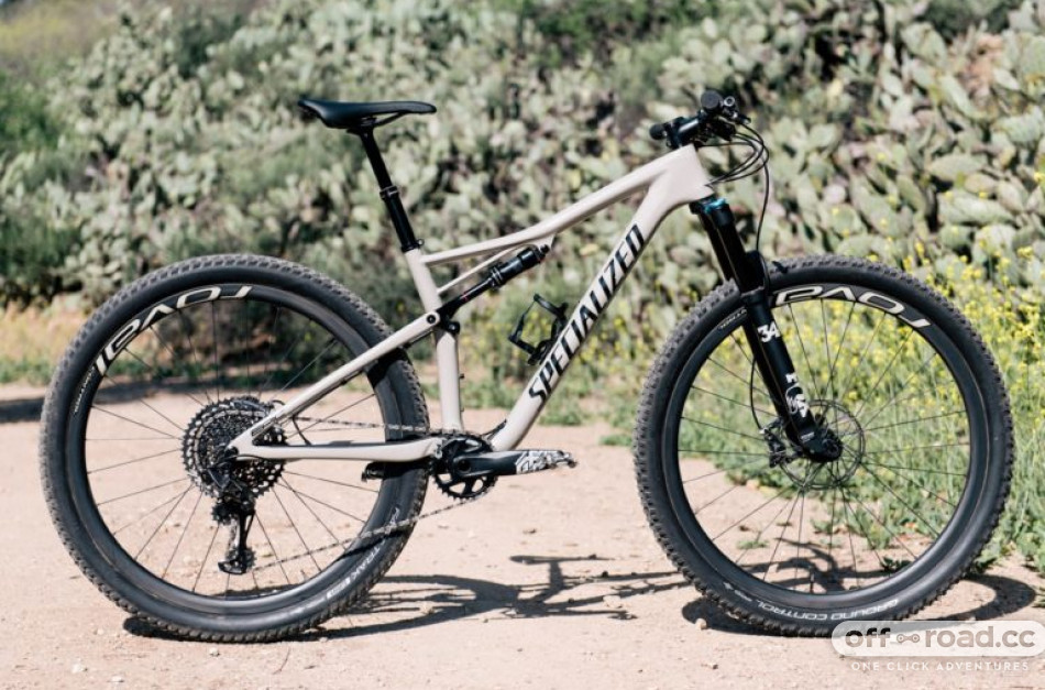 Specialized epic evo store comp alloy 2019